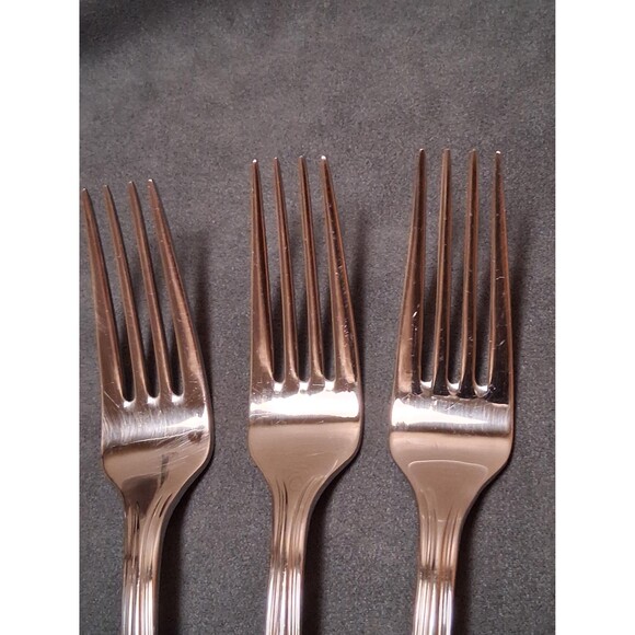 Lenox Archway Dinner Forks - 3 Stainless Flatware - Picture 2 of 5
